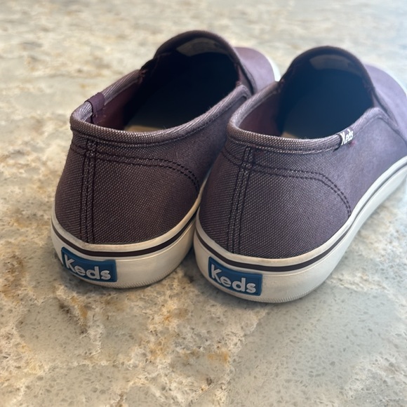 Women’s Keds Double Decker Shimmer Chambray Burgundy sneeker size 8 - Picture 3 of 8